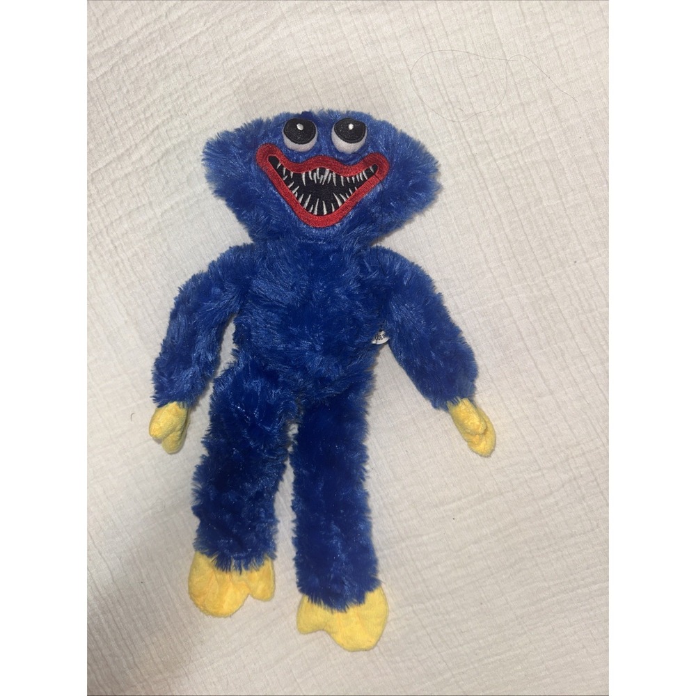 Poppy Playtime Huggy Wuggy Plush Monster with Hug Hands 17"